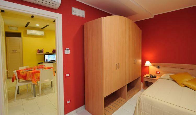 Aparthotel Maurice 3*